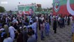 PTI supporters chant slogans in support of Imran Khan  - BBC URDU