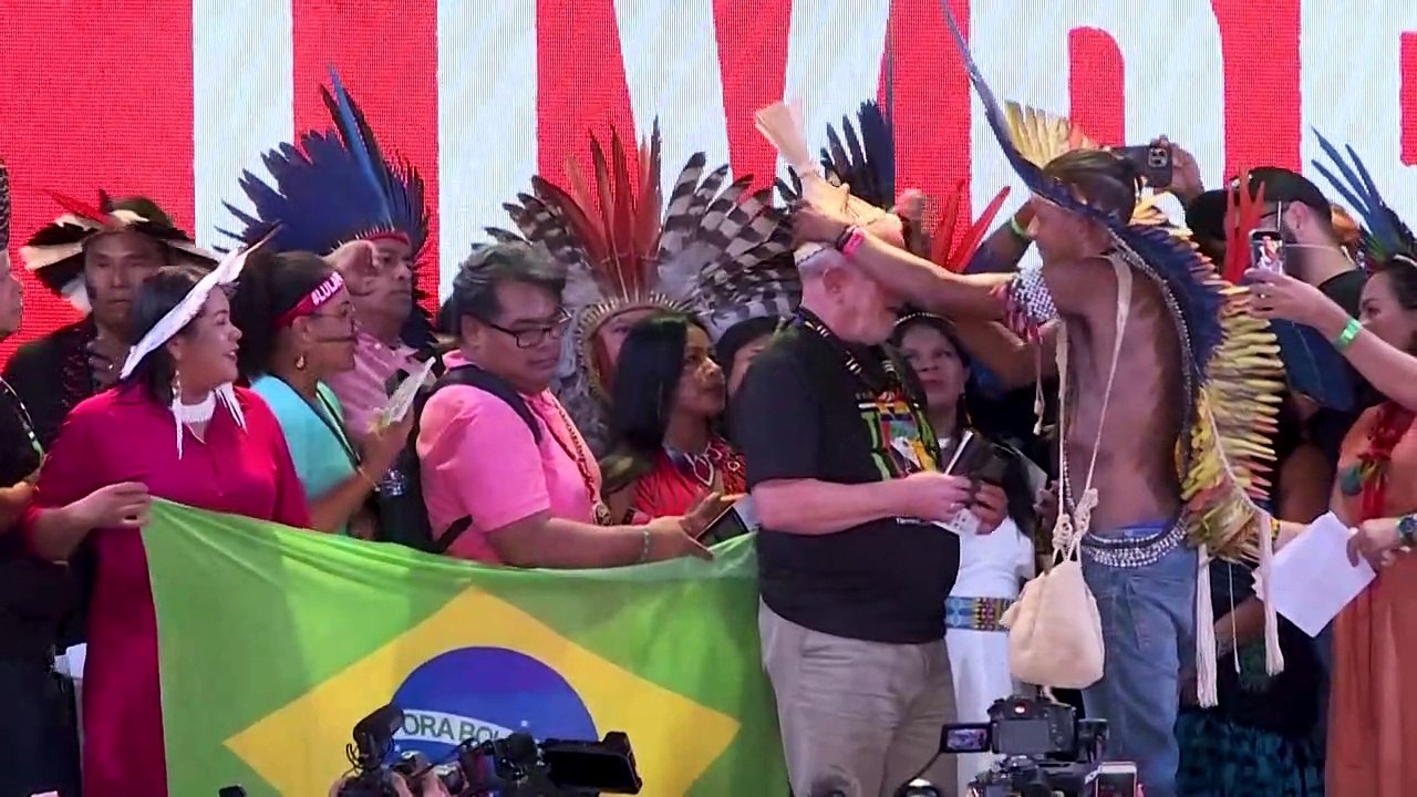 Lula gegen Bolsonaro: Brasilien vor Zeitenwende?