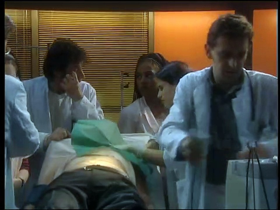 Alphateam - Die Lebensretter im OP Staffel 4 Folge 21 HD Deutsch