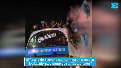 El festejo de Belgrano casi termina en tragedia: los jugadores, a punto de ser "decapitados"