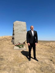 Download Video: Son dakika haber! Azerbaycan Cumhurbaşkanı Aliyev, 2. Karabağ Savaşı şehitlerini andı