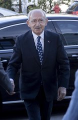 CHP Genel Başkanı Kılıçdaroğlu, Gelecek Partisi Genel Başkanı Davutoğlu ile görüştü