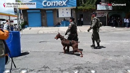 بدون تعليق: حفرة عملاقة في طريق سريعة بغواتيمالا تبتلع عدة أشخاص