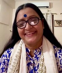 কলেজের করিডোরে দেখেছি চোখদুটি ছিলো যার সুন্দর মোনালিসা হাসি দিয়ে বেঁধেছে-Colleger koridore dekhechi