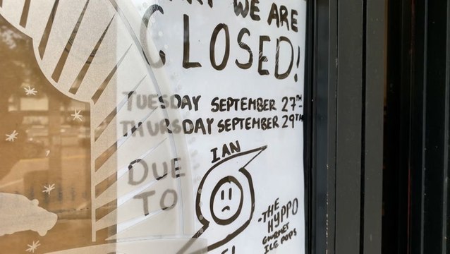 Floridians finish preparations as outer bands of Hurricane Ian start arriving