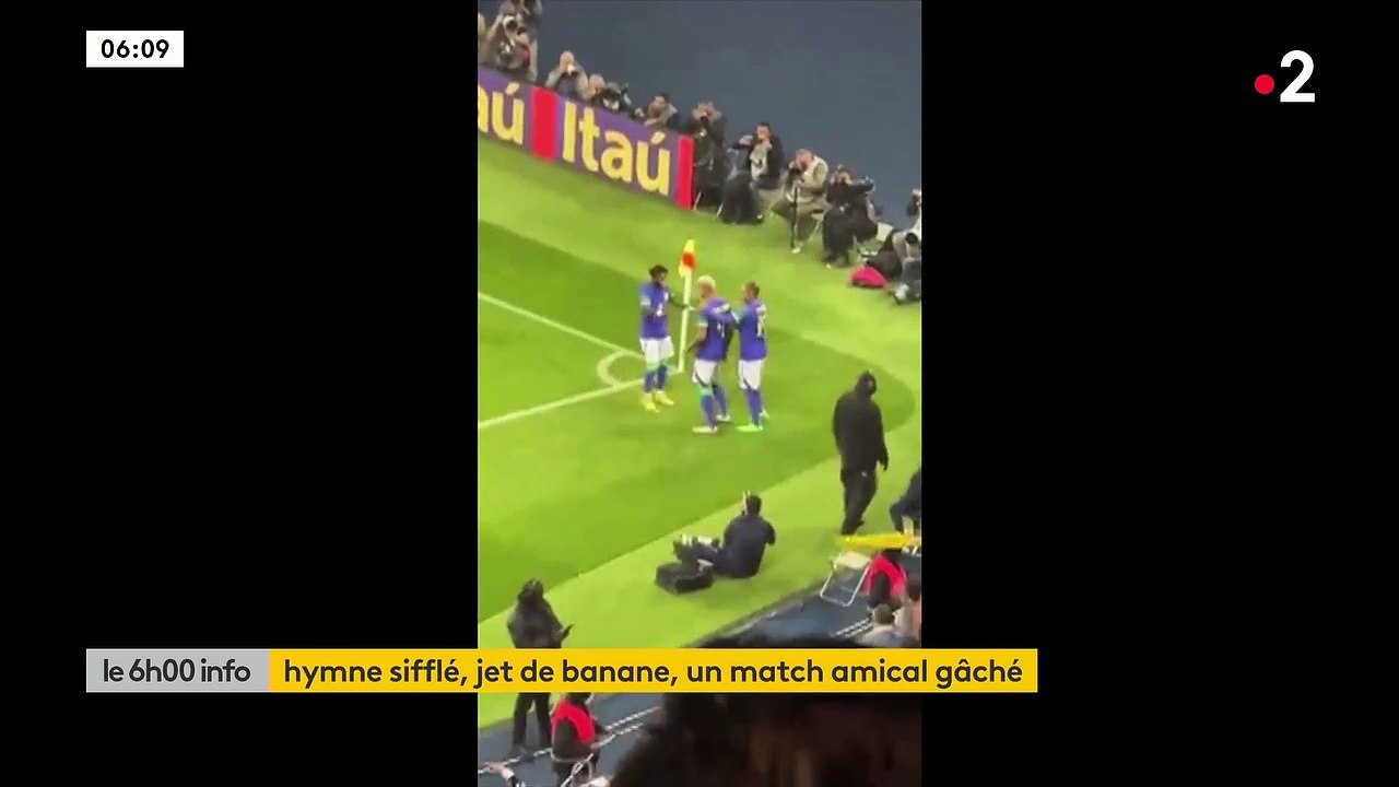 Parc des Princes à Paris : Entre racisme, jet de bananes sur le terrain, insultes, sifflets et lumières lasers pour éblouir, le match amical entre le Brésil et la Tunisie a mal tourné hier soir