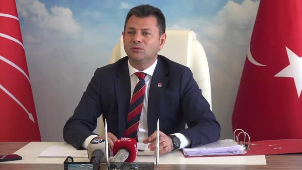 Aksaray yerel: CHP Aksaray İl Başkanı Ali Abbas Ertürk: "Aksaray Eğitim ve Araştırma Hastanesi'nde Yapılan Yolsuzluk Tahmin Edilen Rakamın Çok Üstünde"