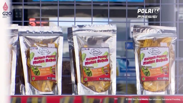 Presiden Jokowi berikan Keterangan setelah Meresmikan UKM Mart di Tidore Kepulauan