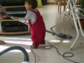 je passe l'aspirateur