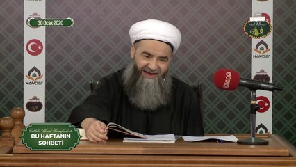 Enkazdan Çıkarken Başörtüsünü İsteyen, Enkaz Altında Yatsıyı Kaçırmayanlara Bak Bir de...
