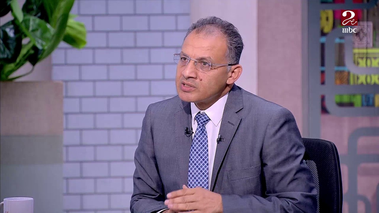 د. محمد فايز فرحات: قرار تثبيت سعر الفائدة من البنك المركزي سيخلق حالة من الاستقرار في مصر