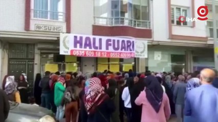 İndirimli halı izdihama neden oldu
