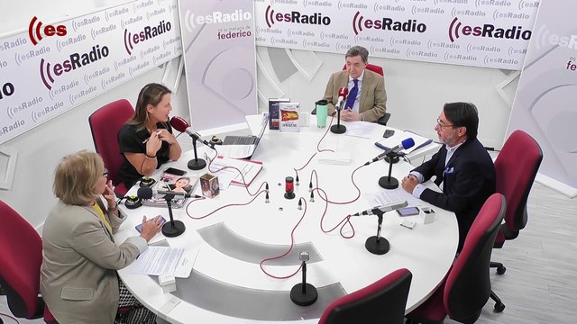 Crónica Rosa: Primera aparición de Tamara Falcó y dónde se refugia Íñigo Onieva
