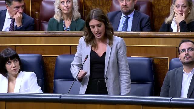 Irene Montero a Vox: A estos fascistas se les para con derechos