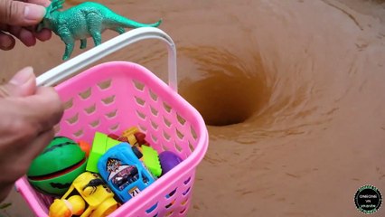 Video Whirlpool Relaxing With Car in the football , Cars #114