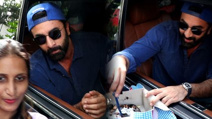 Ranbir Kapoor Birthday Celebration With Fans Full Video Viral | Boldsky *Entertainment