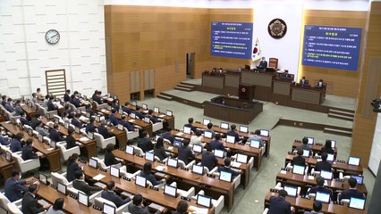 '기본료 4,800원' 서울 택시요금 인상안, 시의회 통과...내년 적용 / YTN