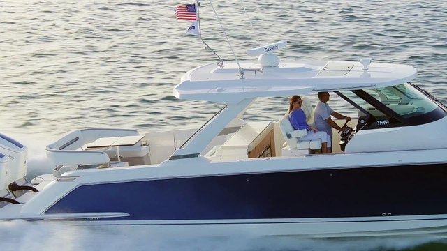 Tiara Yachts 43 LS with Mercury 600s