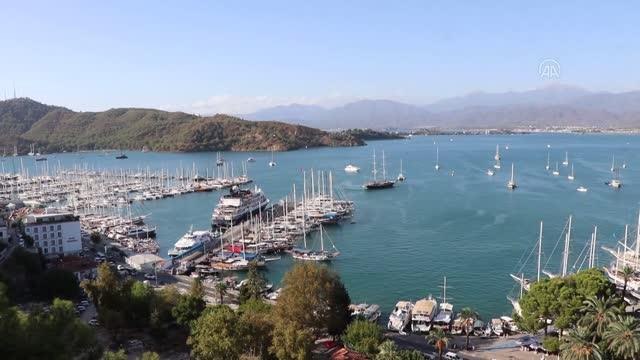 Muğla haberleri... Yolcu gemisi Island Sky Fethiye'ye geldi