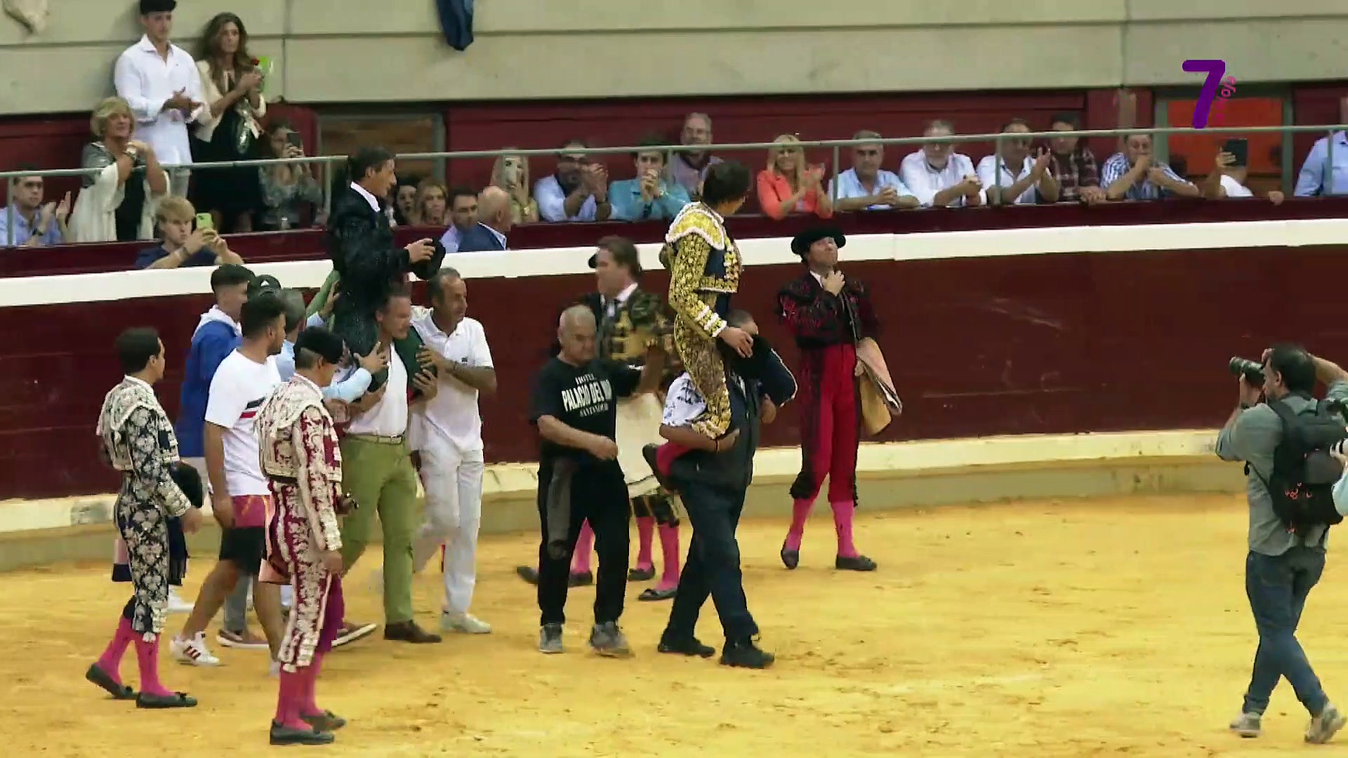 DE GRANA Y ORO SAN MATEO 22 21-9-22