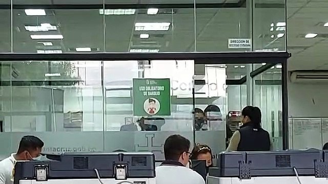 Allanan oficinas del COED por el caso de compra de carro bombero en Santa Cruz