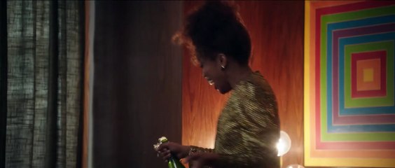 I Wanna Dance With Somebody Tráiler