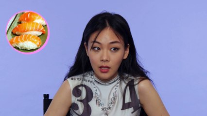 Bibi Reveals Her Favorite Song, Pre-Show Ritual, And Celebrity Crush | 17 Questions | Seventeen