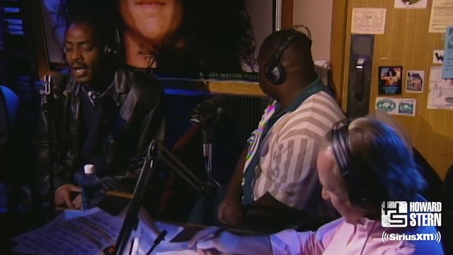 Le rappeur américain Coolio, 59 ans, connu pour son tube Gangsta's Paradise sorti en 1995, retrouvé mort cette nuit dans une salle de bain à Los Angeles