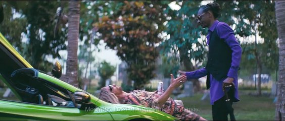 The Beach Bum Bande-annonce (NL)