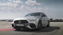 Der neue Mercedes-AMG C 63 S E PERFORMANCE - AMG Performance Lenkrad im Doppelspeichen-Design