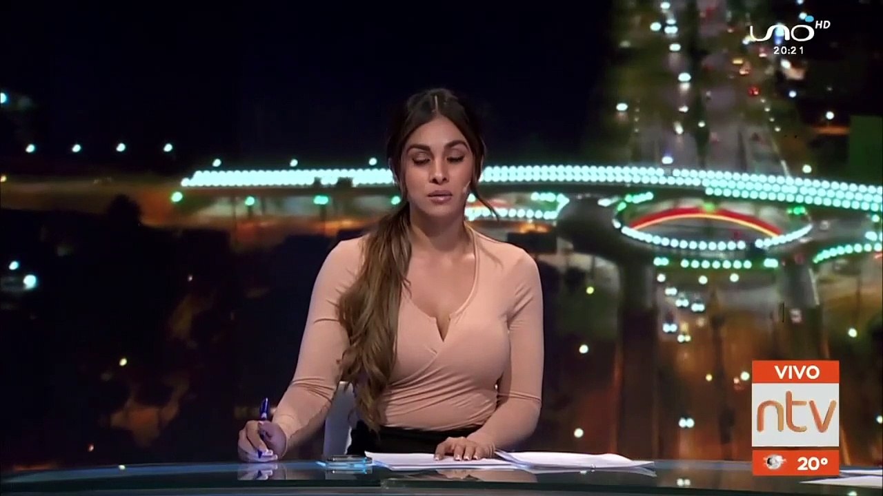 En cuestión de minutos, sujeto roba una motocicleta estacionada en la puerta de una casa