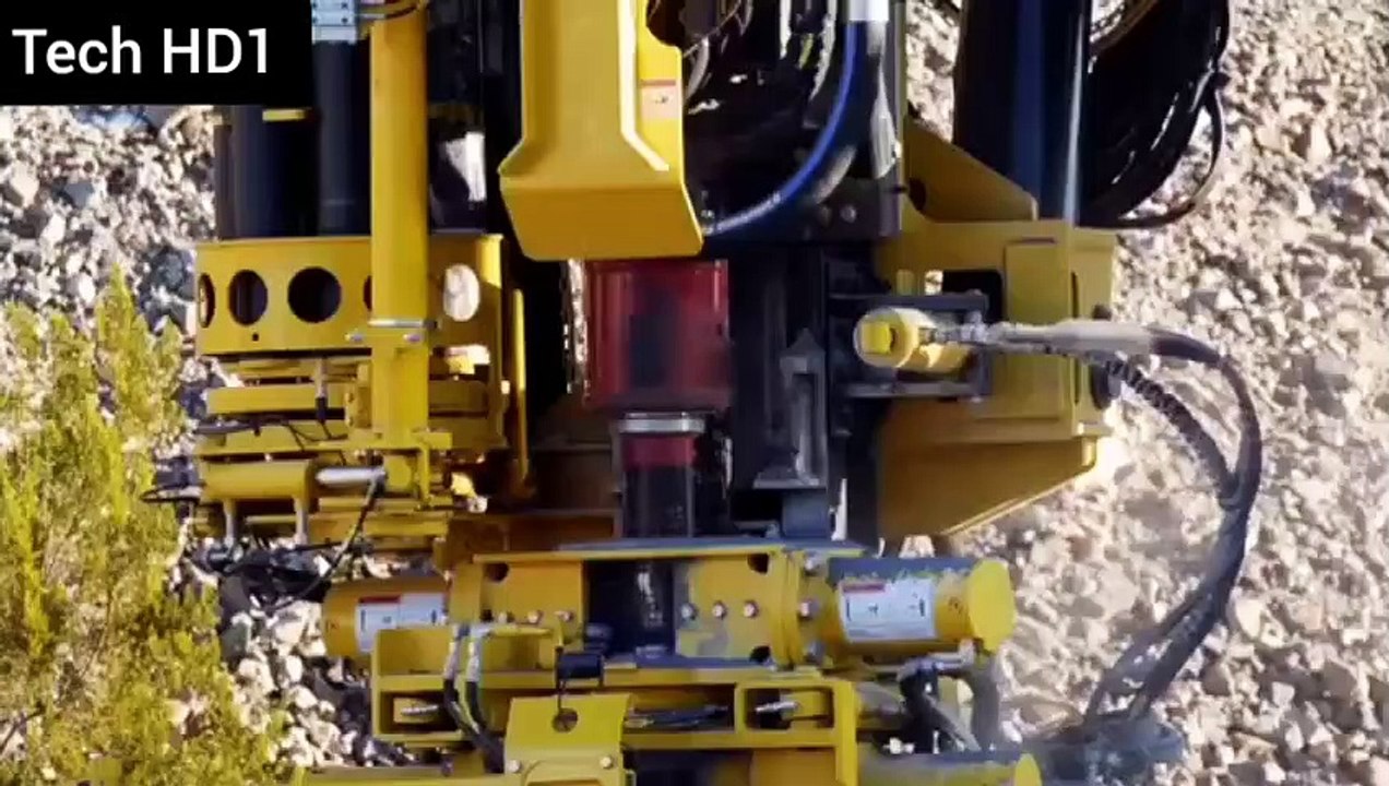 Most Crazy_Powerful_And_Impressive_Construction_Machinery_You_Probably_Didn't_Know_About