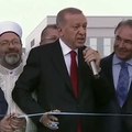 Erdoğan'dan yolların yapılmasını isteyen vatandaşa: Onu da Ankara Belediye Başkanı'na söylersiniz o yapar