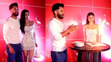 Mouni Roy ने पति Sooraj के साथ मनाया Birthday, Bollywood Friends ने दिए Surprise!