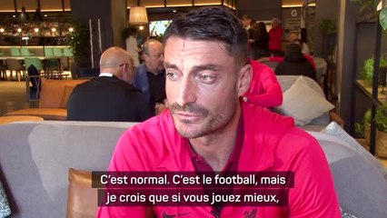 NK Olimpija - Riera dévoile sa vision du football