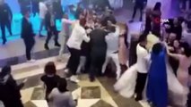 Bayrampaşa’da düğünde 'istek parça’ nedeniyle çıkan kavga kamerada