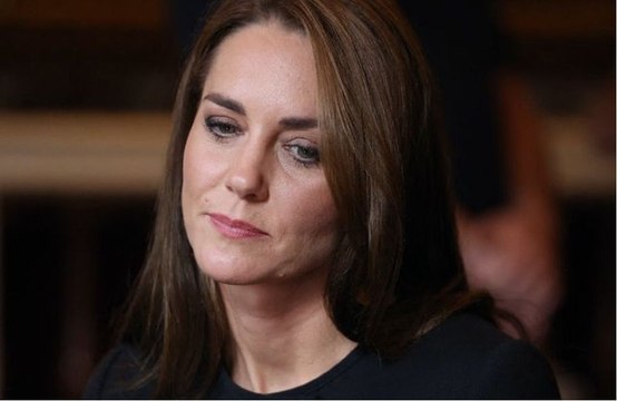 Kate Middleton persuadée qu’Elisabeth II a envoyé des signes depuis sa mort