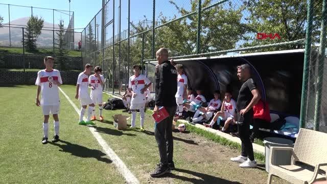 SPOR U14 Milli Takımı'nı belirlemek üzere 400 futbolcu izlemeye alındı