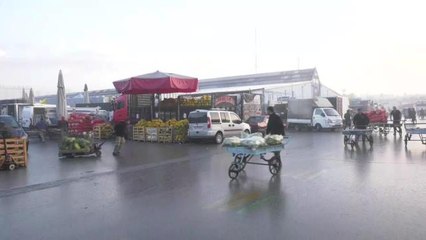 Ankaralı Hal Esnafı "Altılı Masa'da Çatlak Ses Çıkartmayın" Dedi, Akşener "Bizim O Masada Yamuğumuz Olmaz" Karşılığını Verdi