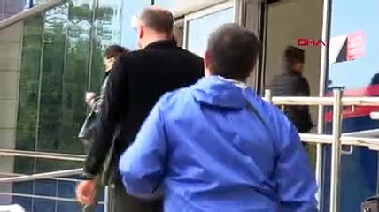 Adliye çıkışında ''zafer'' pozuna yıllar sonra hapis cezası