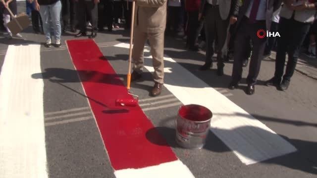 Maltepe'de 'Yayalara Öncelik Duruşu, Hayata Saygı Duruşu' uygulaması