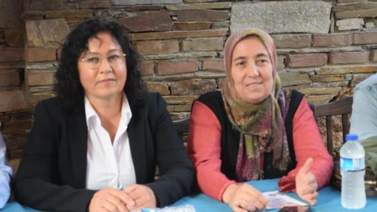 Uşak yerel haberleri... Sol Parti, 8 Ekim'de Uşak'ta Üretici Mitingi Düzenleyecek, Uşaklı Yurttaş: Önceden Bir Kilo Alıyorsak, Şimdi 200 Gram Alabiliyoruz