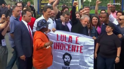 Apoios sociais, corrupção e projeção internacional marcam mandatos de "Lula"