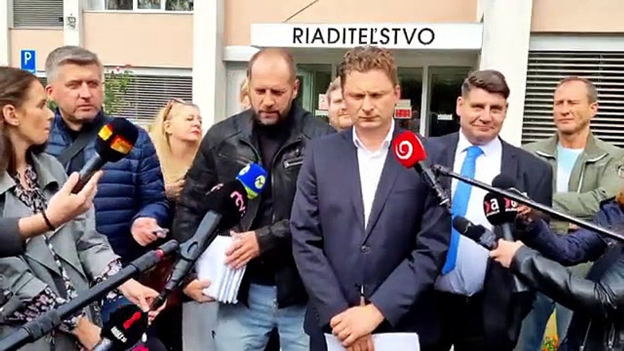 ZÁZNAM: LOZ: Výpovede podá minimálne 1948 lekárov, počty naďalej stúpajú