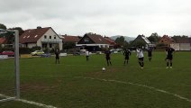 Das 0:1 für die SG Bergdörfer III durch Maurice Ballhausen gegen den FC Gleichen III