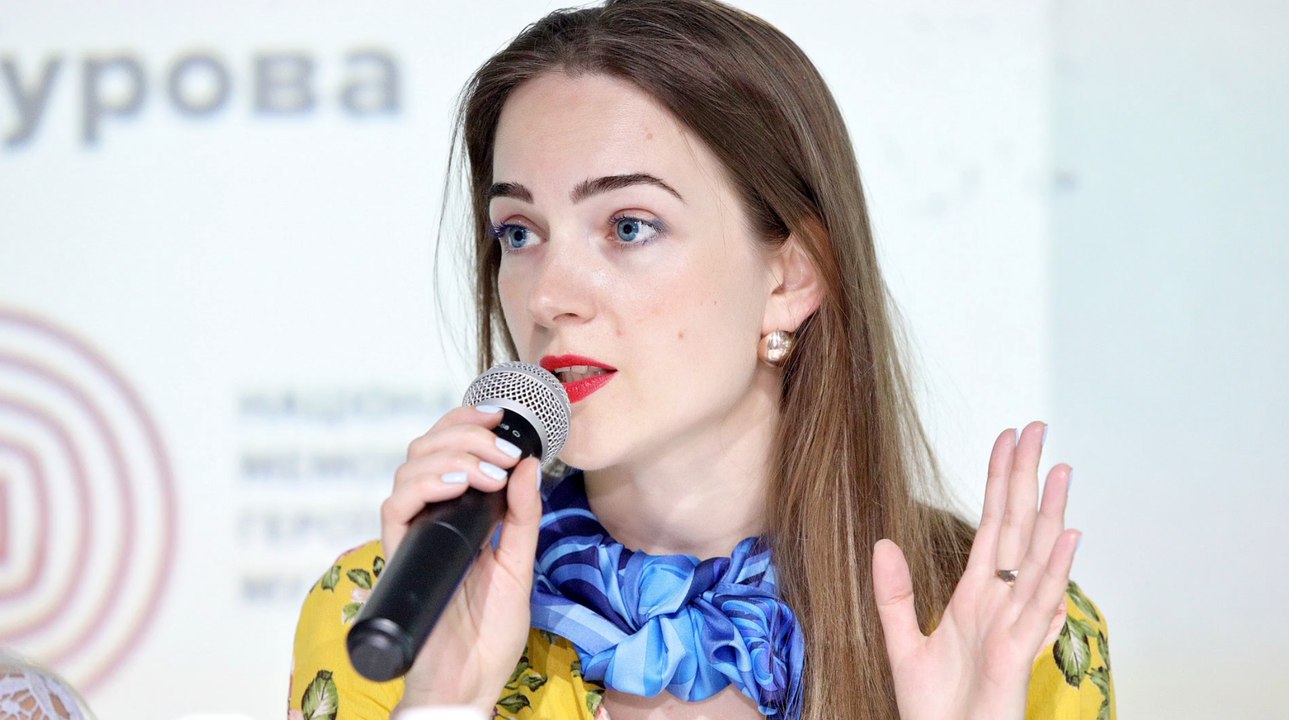 Ukrainische Nobelpreisträgerin stellt Putin vor Gericht