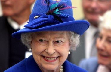 Statue of Queen Elizabeth won't be erected in Trafalgar Square for foreseeable future