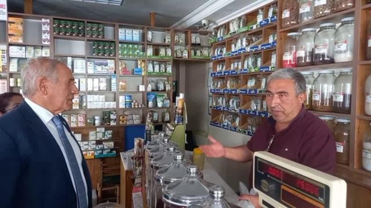 Ankaralı Esnaftan Sosyal Konut Projesine Tepki: "Devlet Memuruna Endekslemişsin Bu İşi. Bana Kaç Para Zam Gelecek, Nasıl Kalkacağım Altından?"