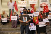 Diyarbakır haber... Diyarbakır annelerinin oturma eylemine bir aile daha katıldı