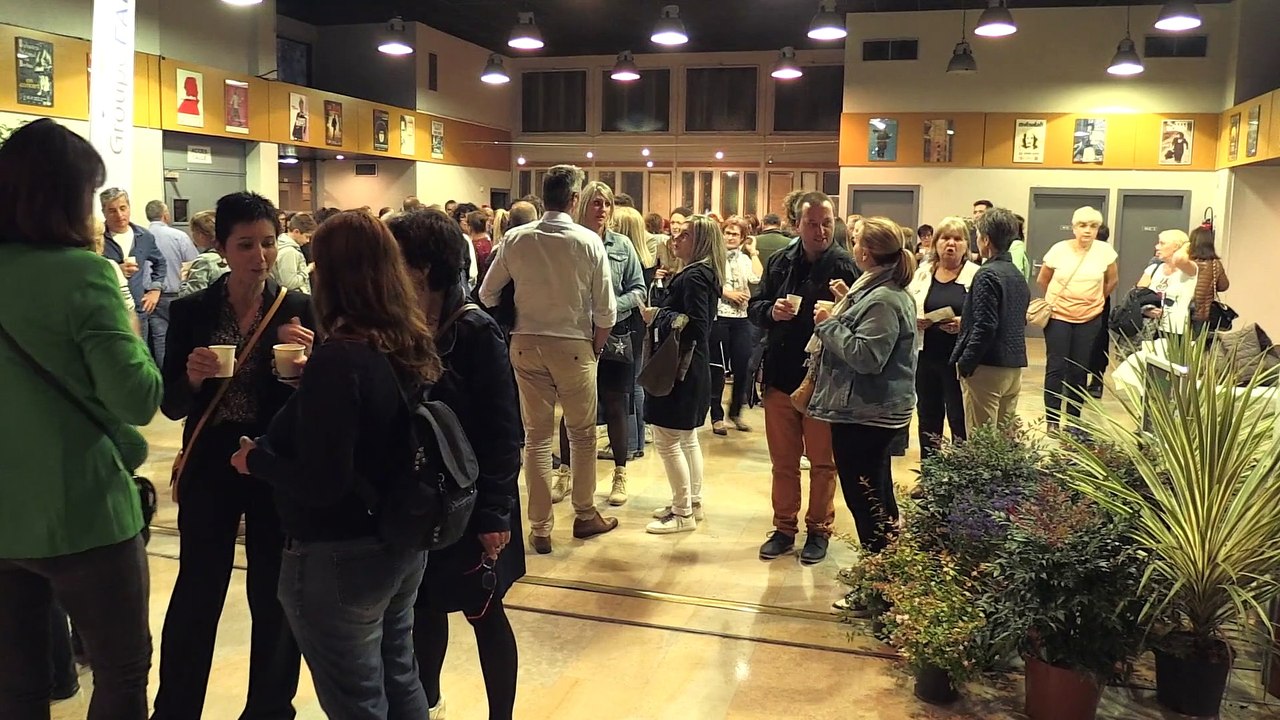 Crédit Agricole Loire Haute-Loire - Spectacle soirée de soutien aux soigants